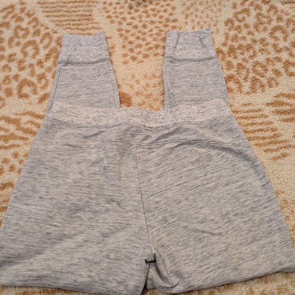 Y2K Hollister Gray Sweatpants – Early 2000s Vintage / Low-Rise Lounge - Picture 7 of 7